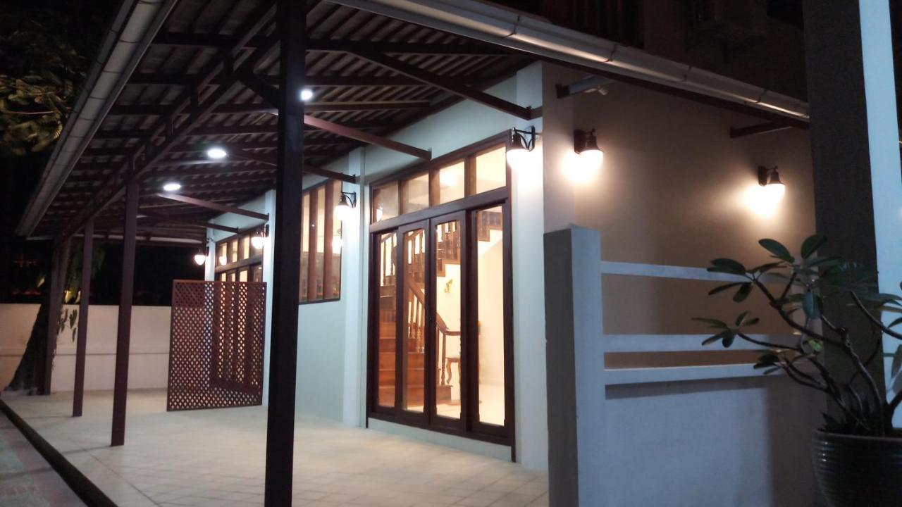Villa Bouathong Hotels Luangprabang Kültér fotó