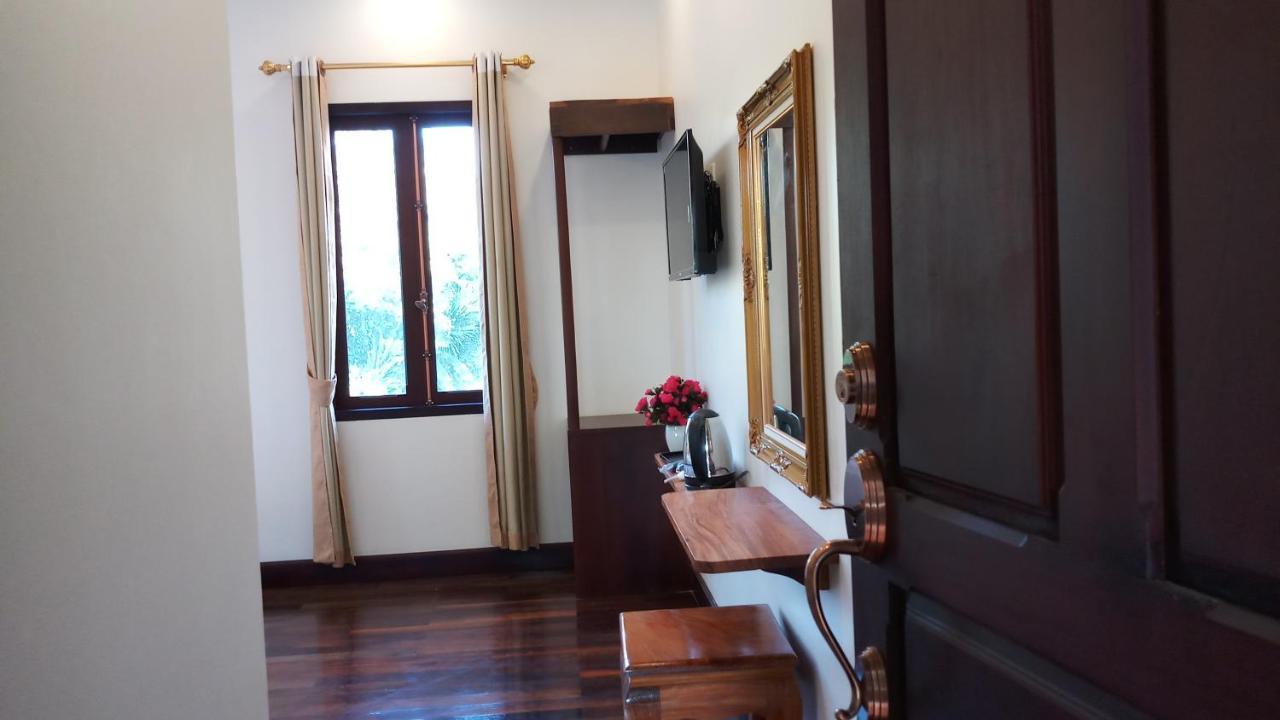 Villa Bouathong Hotels Luangprabang Kültér fotó