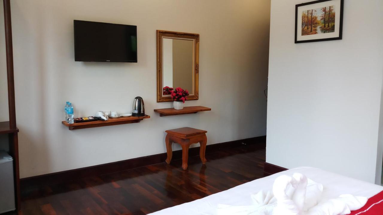 Villa Bouathong Hotels Luangprabang Kültér fotó